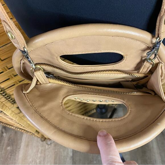 Anthropologie Tan Sheepskin supple soft Leather Crossbody Bag with studs - Picture 3 of 9